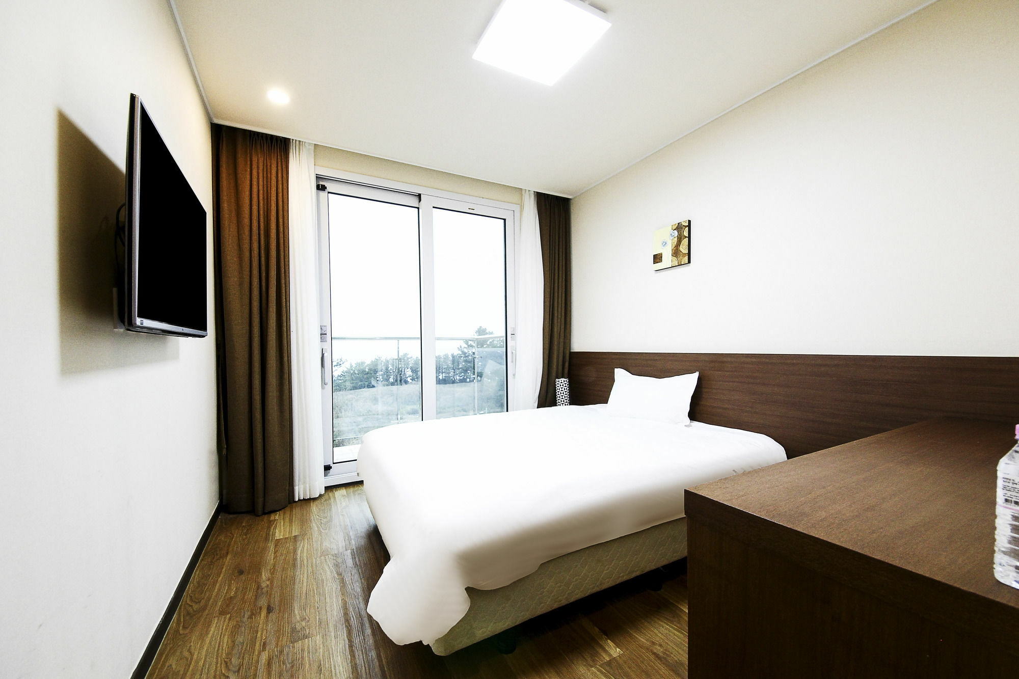 Jeju Jungmun Ocean Blue Hotel Seogwipo Exterior photo