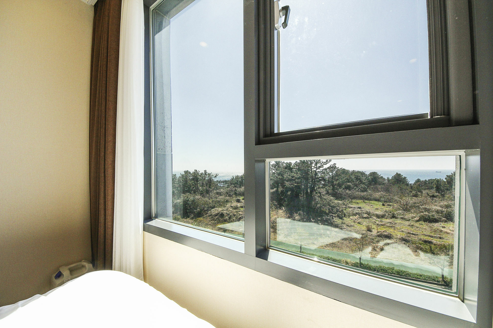 Jeju Jungmun Ocean Blue Hotel Seogwipo Exterior photo